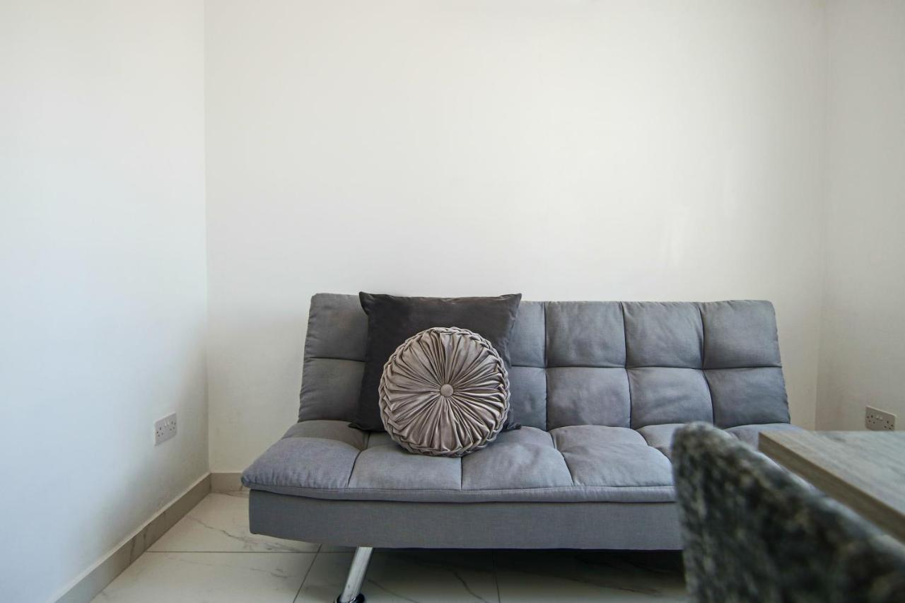 Apartamento Phaedrus Living: Seaside Luxury Flat Lighthouse 66 Paphos Exterior foto